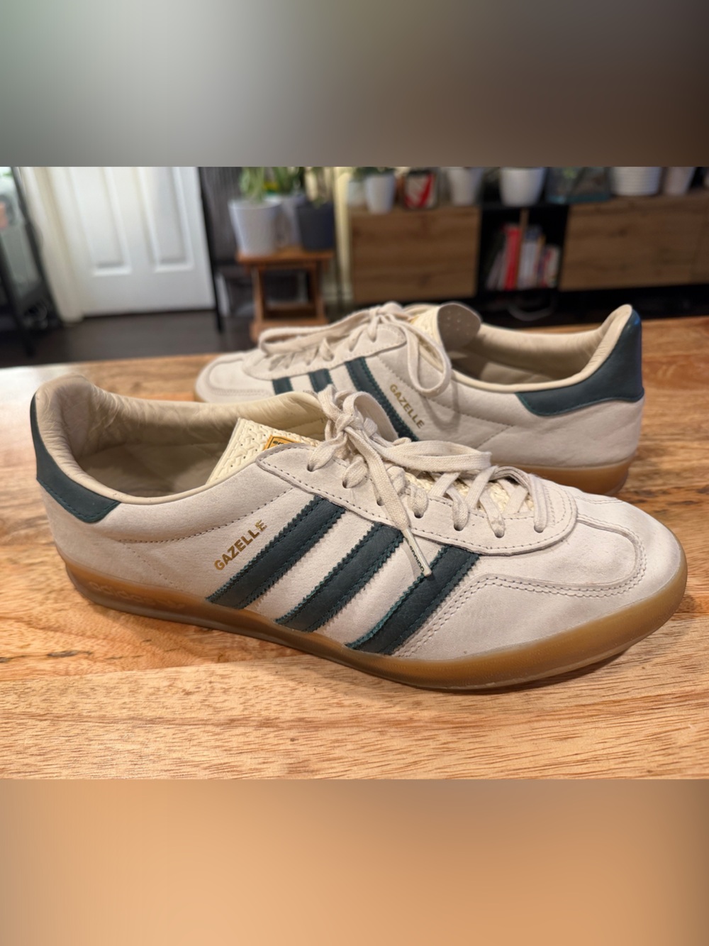 Adidas Gazelle Men’s Cream & Green Leather Sneakers